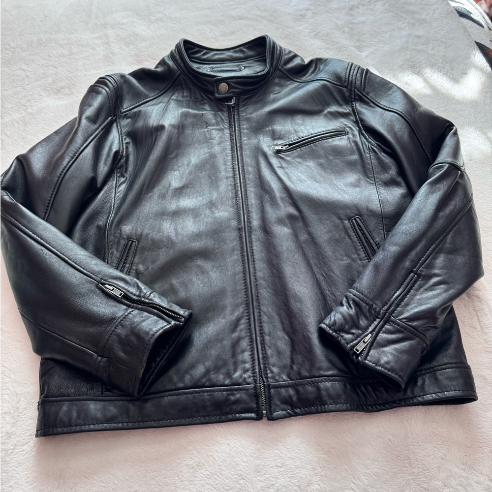 Willson Black Leather Jacket - Picture 8 of 17